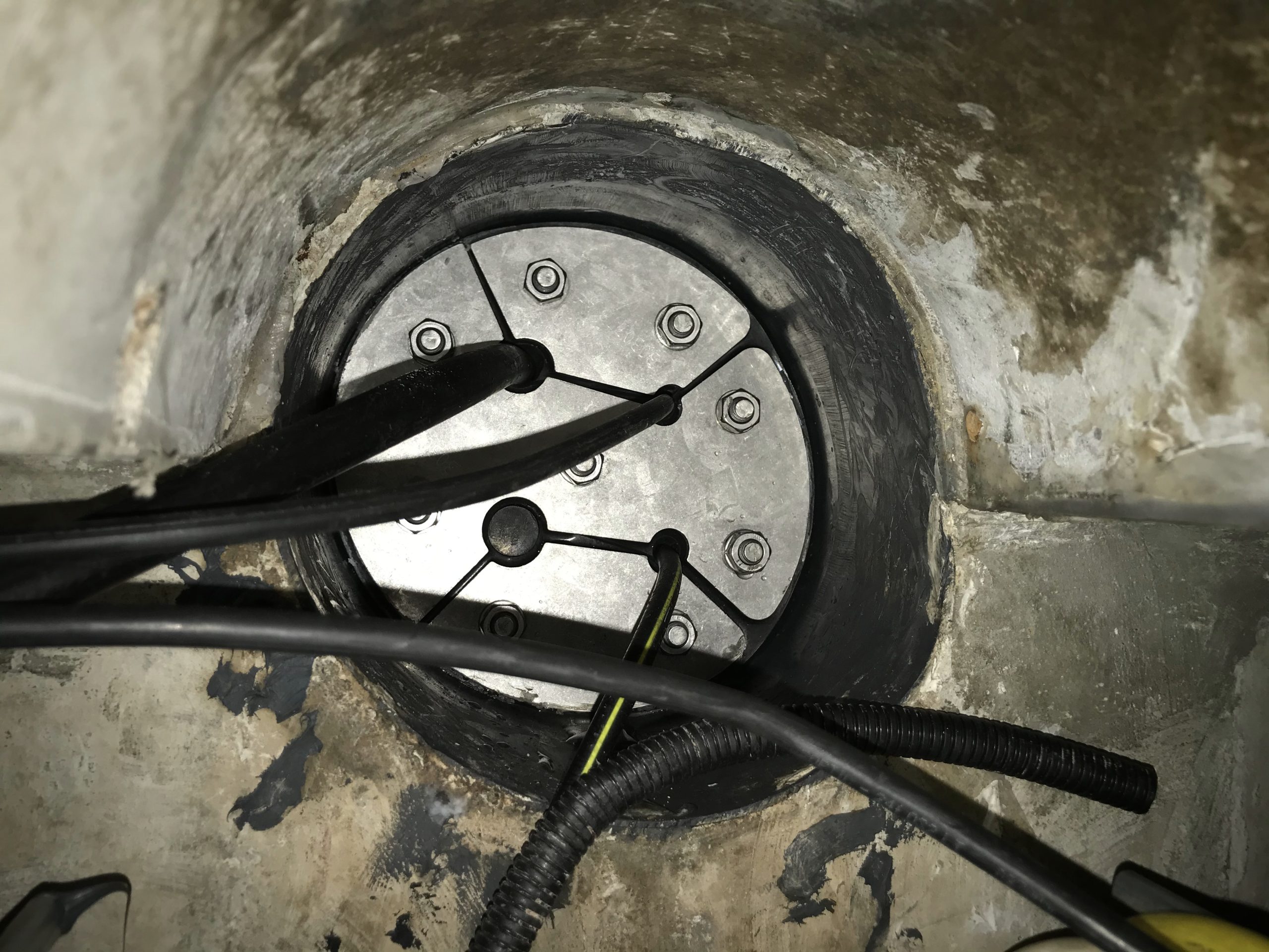 Hauff Technik Sealing of cables and pipes