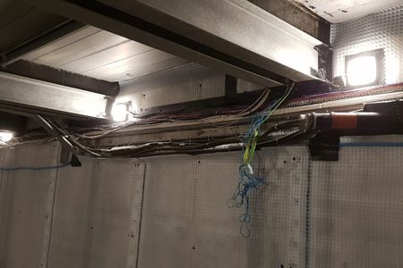 Installation of Newton CDM system around cables and services