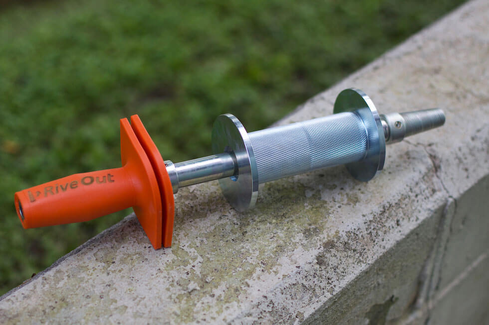 The RiveOut tool for removing RivePipe